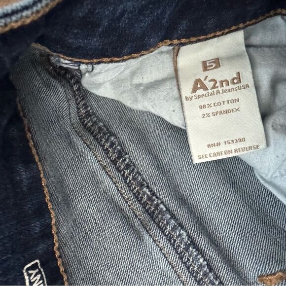 A 2nd by Special A Jeans Dark Wash Distressed Ankle Skinny Jr. 5 - Picture 5 of 7